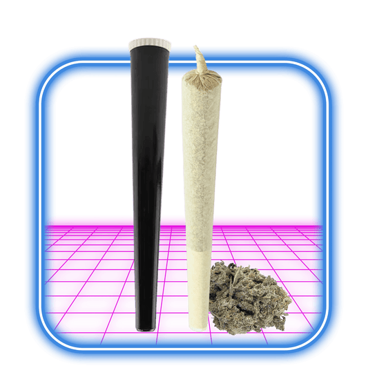 Ett svart plasttub, en HiMood THCA Preroll | Bangkok Sativa 22% 1g och torkad Sativa-cannabis vilar på en ljusrosa och blå bakgrund med en fyrkantig blå kant.