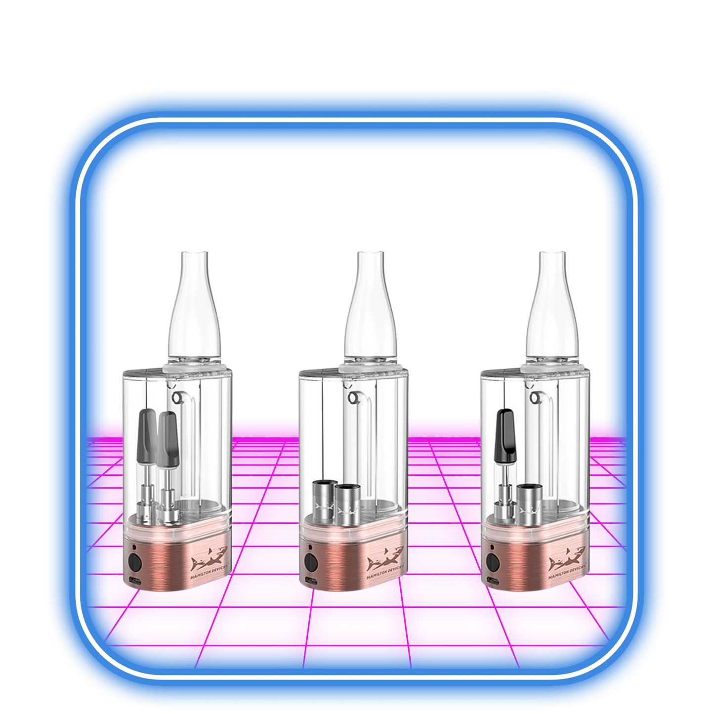 Tre transparenta cylindriska vapetankar med kopparbaser sitter mot en glödande rosa bakgrund i en blåkantad fyrkant. Varje tank, kompatibel med Hamilton PS1 510 Batteri, har en annan munstyckesstil, från smal till bred.