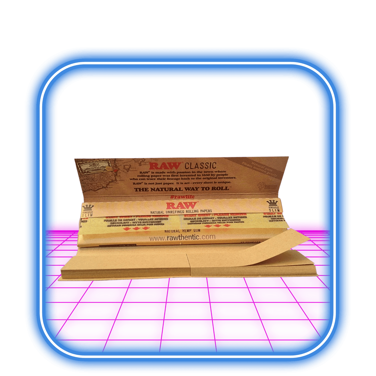Ett öppet paket RAW | Connoisseur Classic K.S Slim + Tips rullpapper, med ett ark delvis utdraget, mot en neonrosa och blå digital bakgrund.