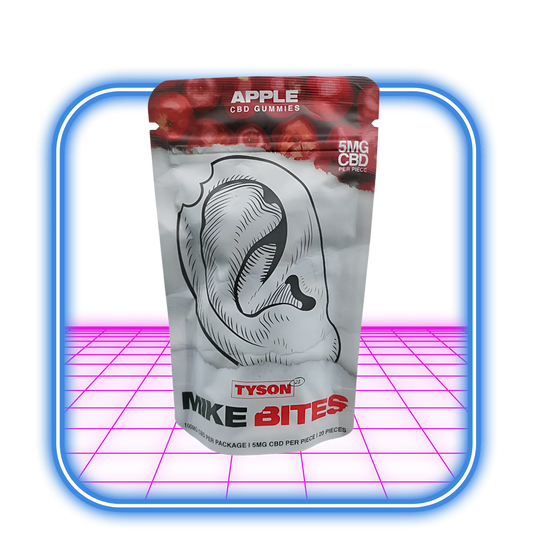 Ett paket Tyson 2.0 | Mike Bites - CBD Gummies - Apple (20:a) har en illustration av biten öra på en livfull blå och rosa bakgrund. Var och en av de 20 gummiarna innehåller 5 mg bredspektrum CBD.